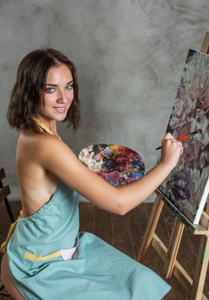 18 year girls lose their virginity while being double sexyed during a foursome